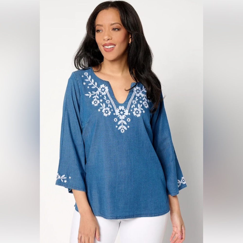 Susan Graver Chambray Split Neck Blouse‎ with Embroidery Large